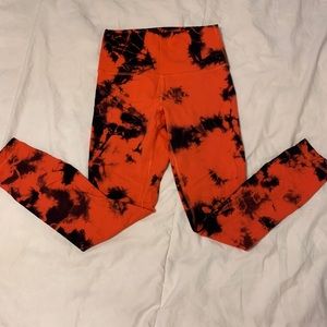 Lululemon Wunder Train High Rise Tight 25”